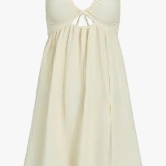 Dresses & Skirts - Elegant Cream Maxi Dress